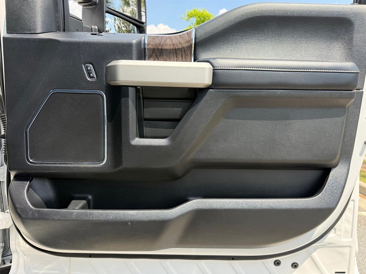 Ford Super Duty F-250 SRW  2017