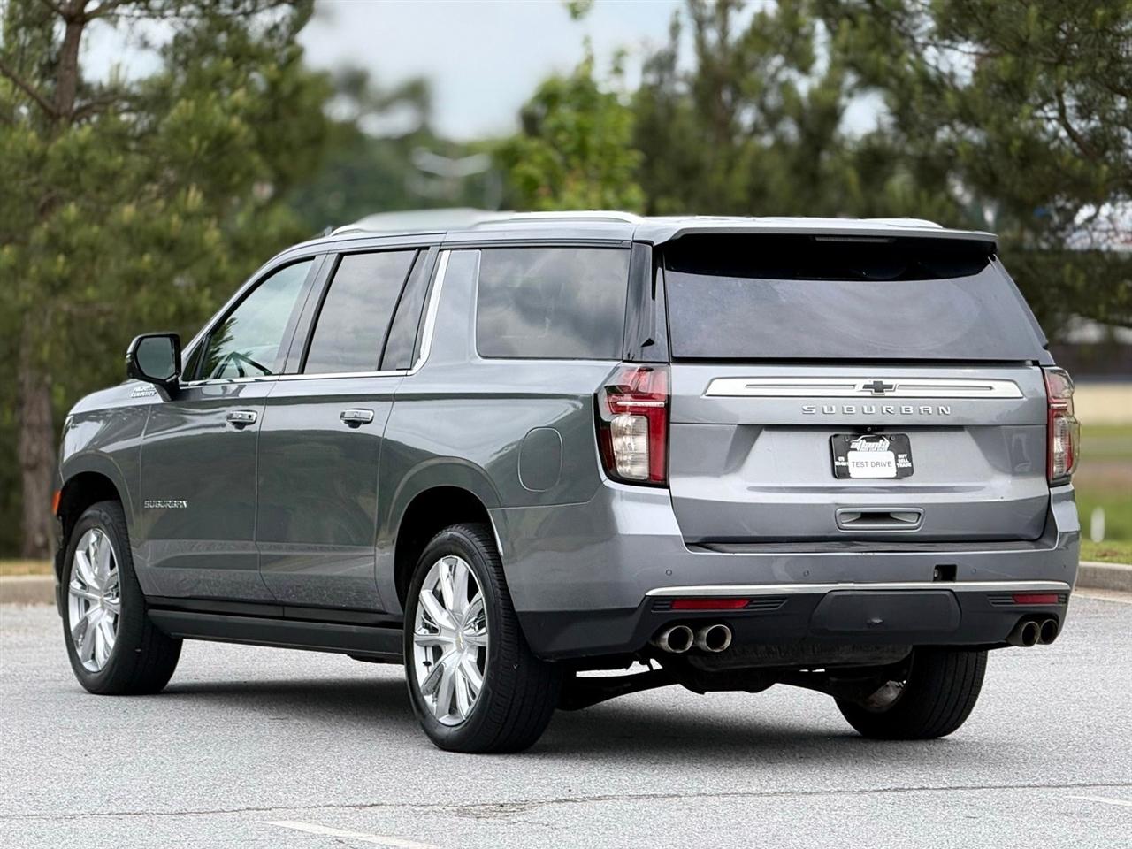 Chevrolet Suburban  2022