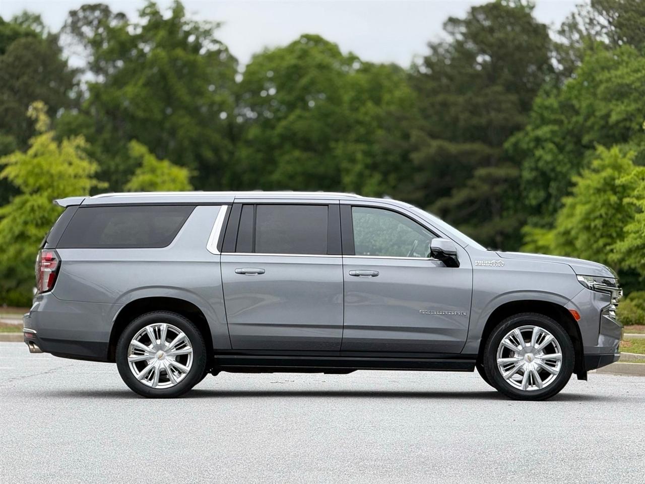 Chevrolet Suburban  2022