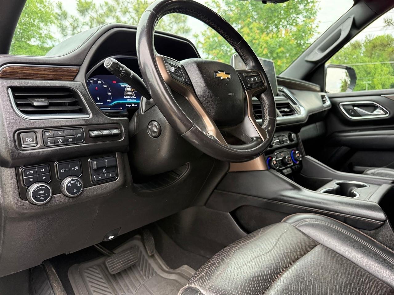 Chevrolet Suburban  2022