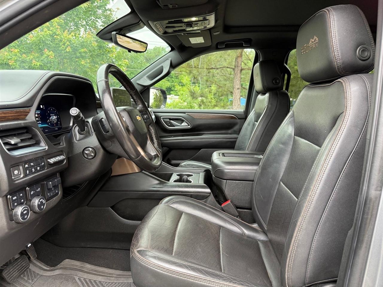 Chevrolet Suburban  2022