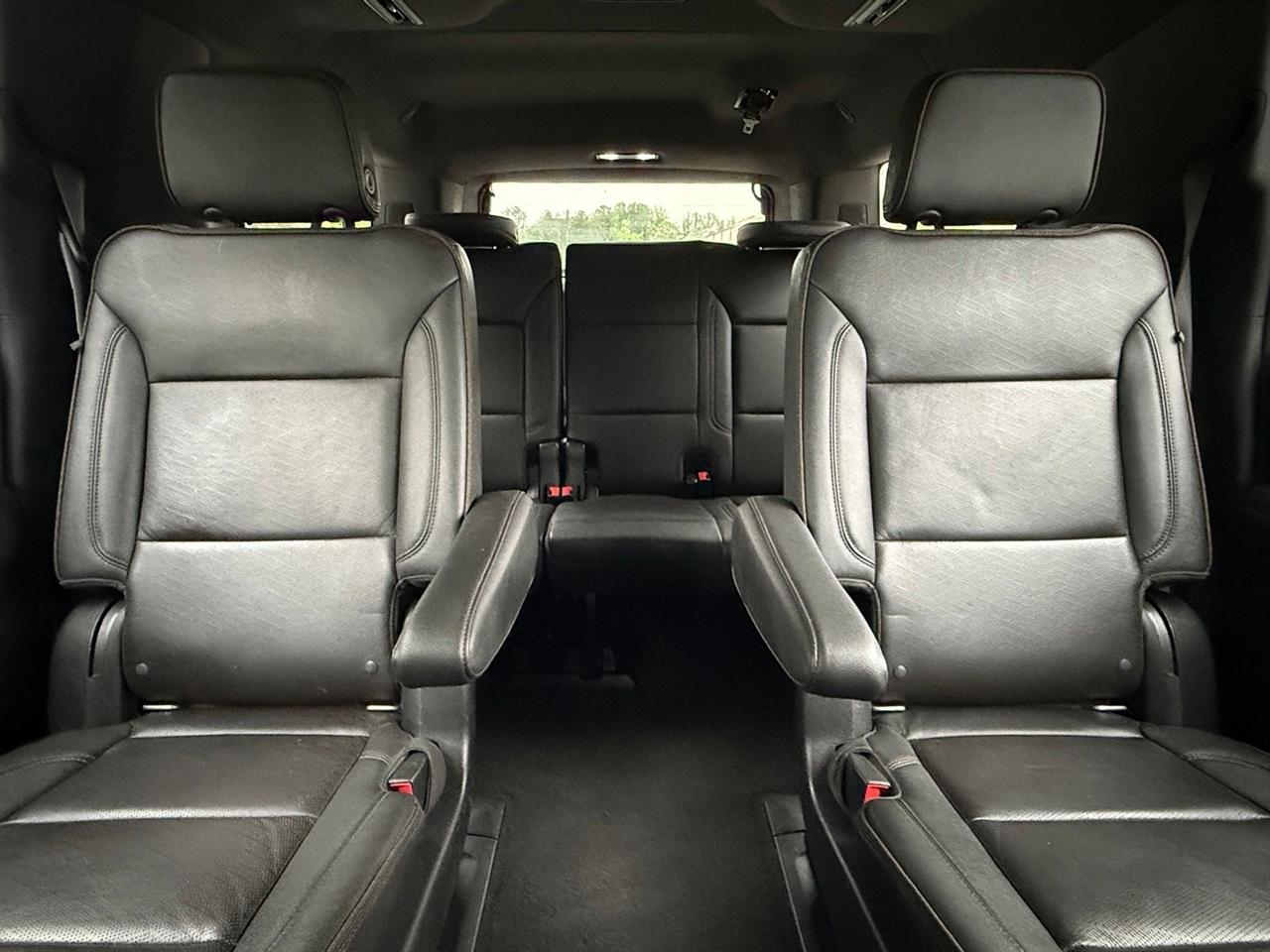 Chevrolet Suburban  2022