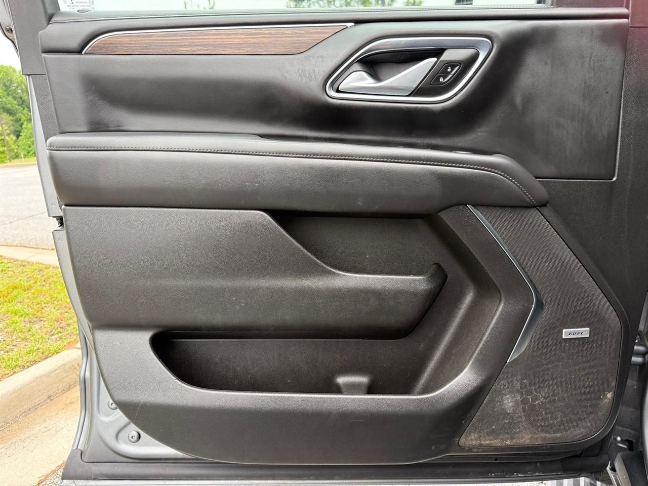 Chevrolet Suburban  2022