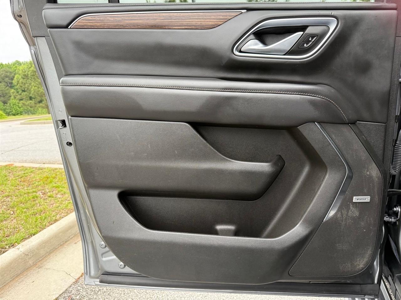 Chevrolet Suburban  2022