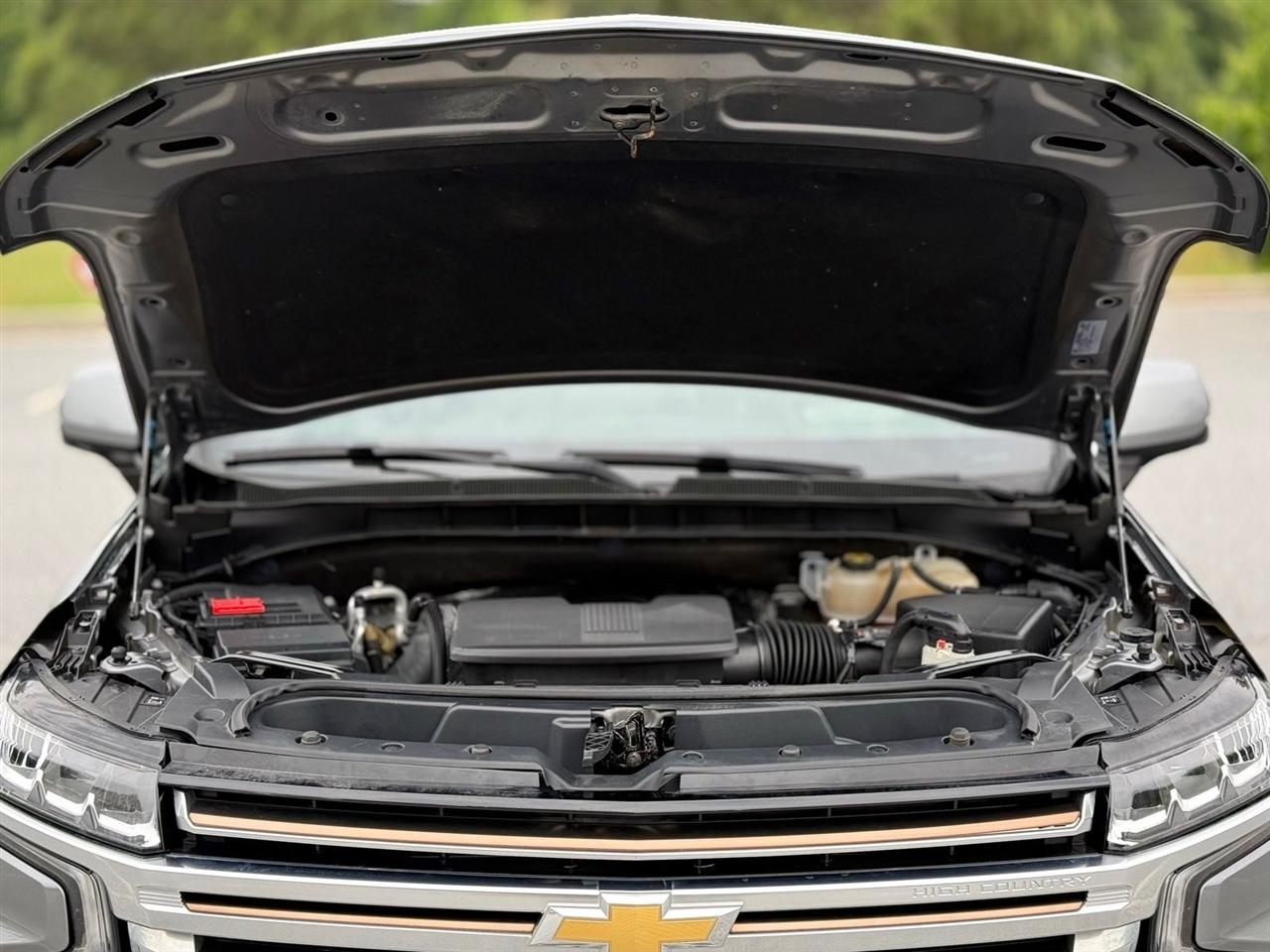 Chevrolet Suburban  2022