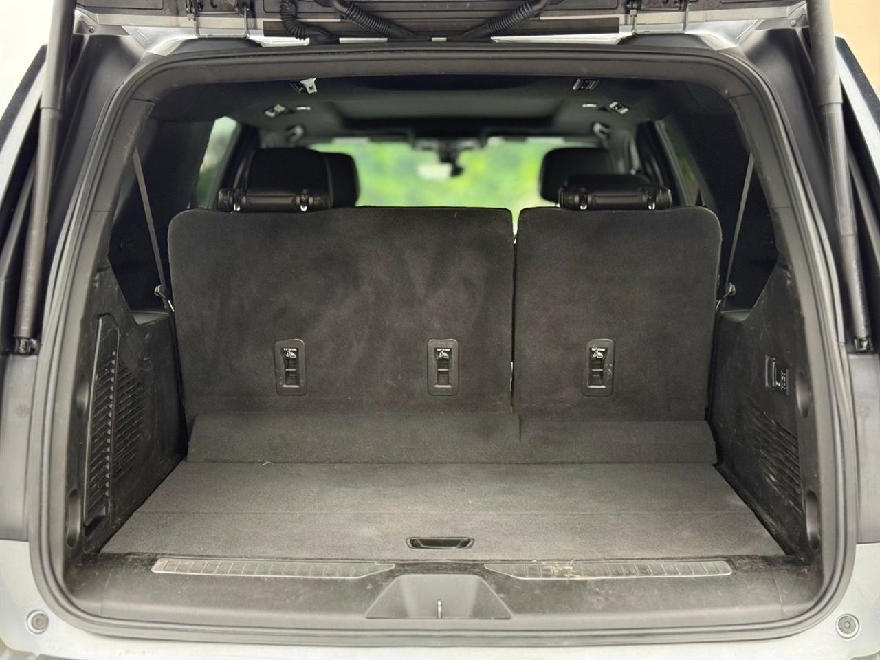 Chevrolet Suburban  2022