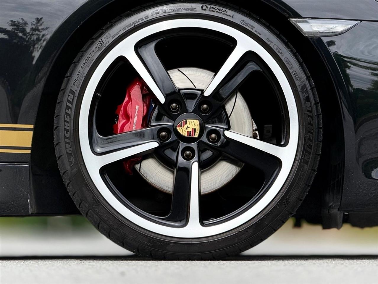 Porsche Cayman  2016