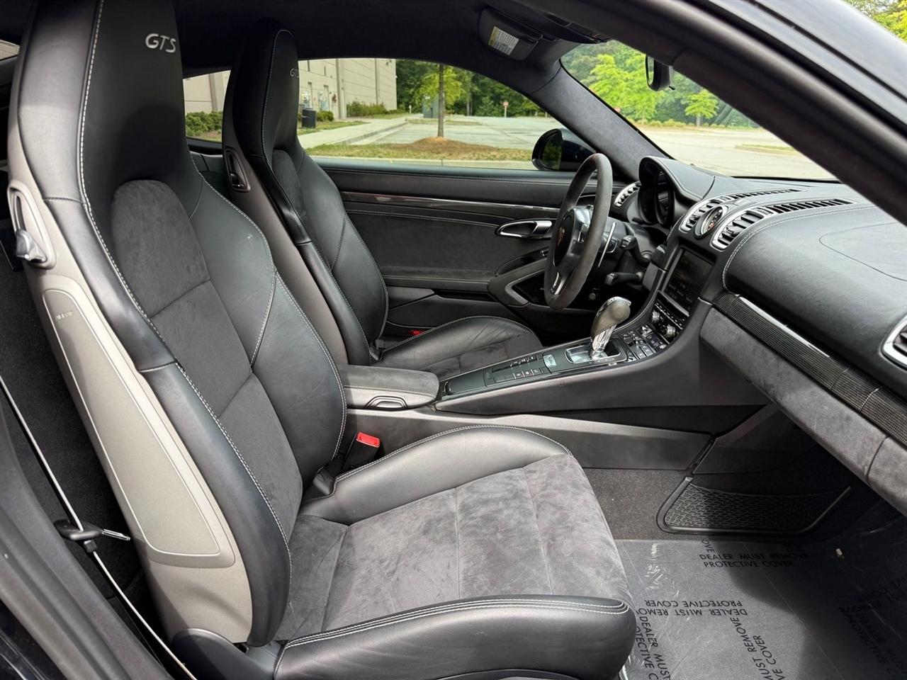 Porsche Cayman  2016
