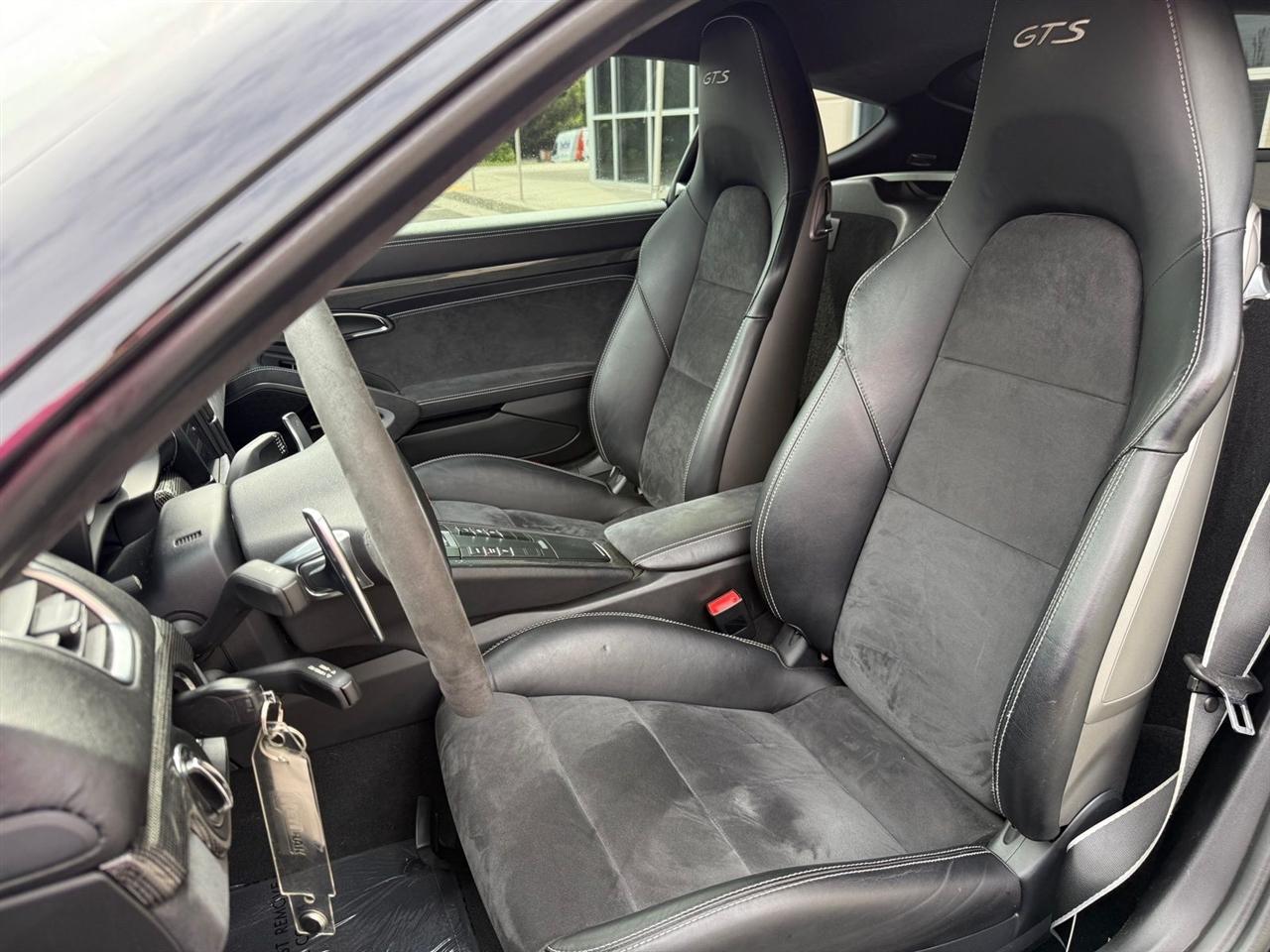 Porsche Cayman  2016