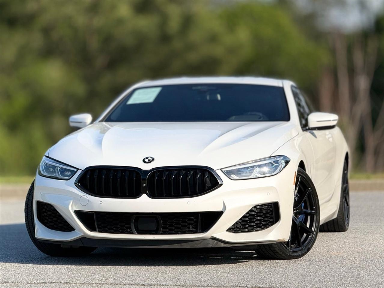 BMW 8 Series  2021
