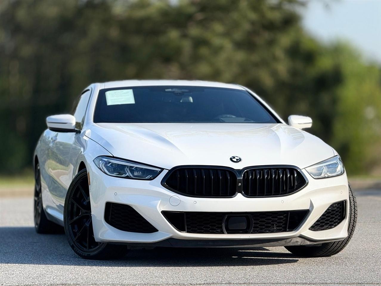 BMW 8 Series  2021