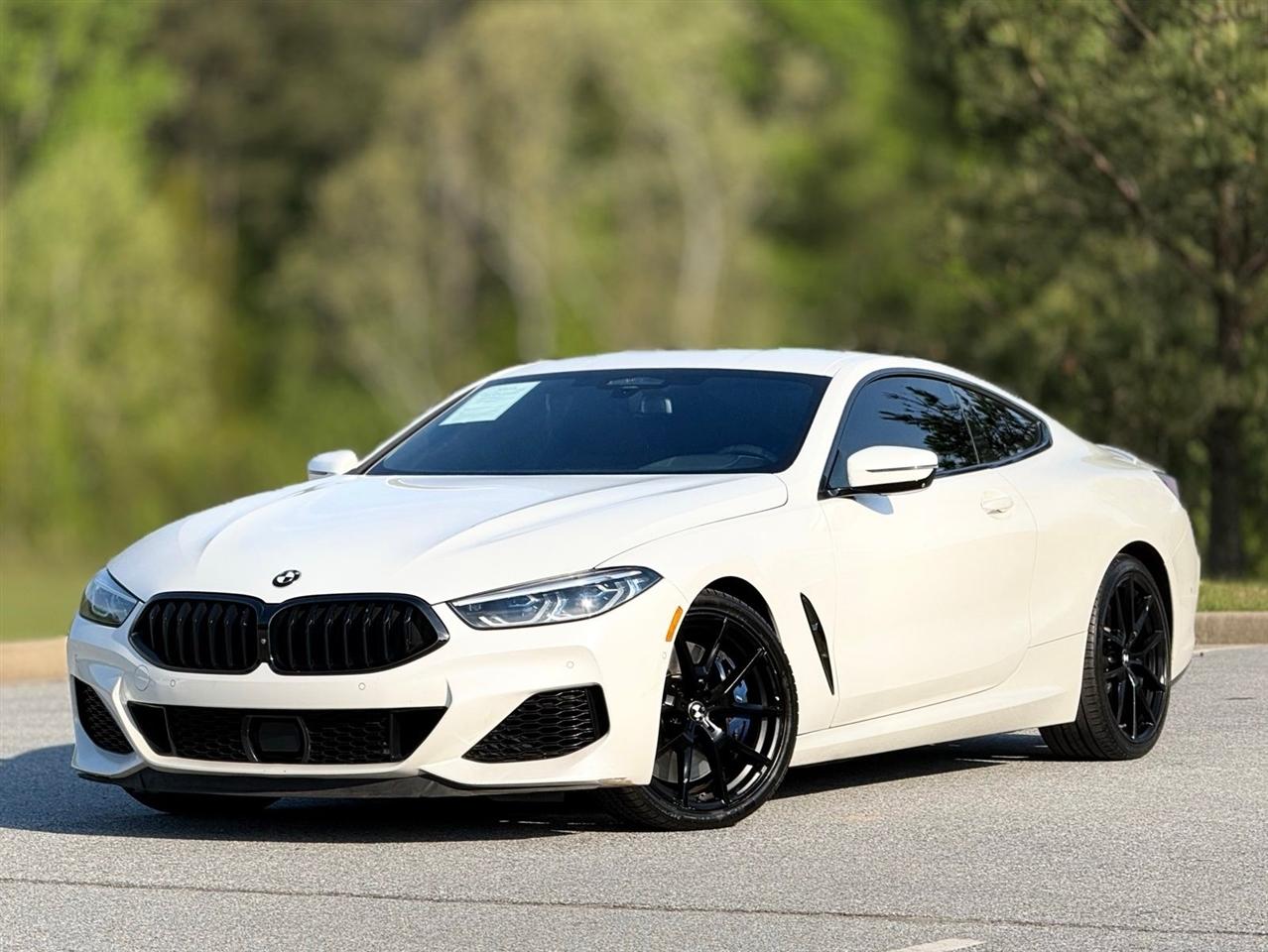 BMW 8 Series  2021