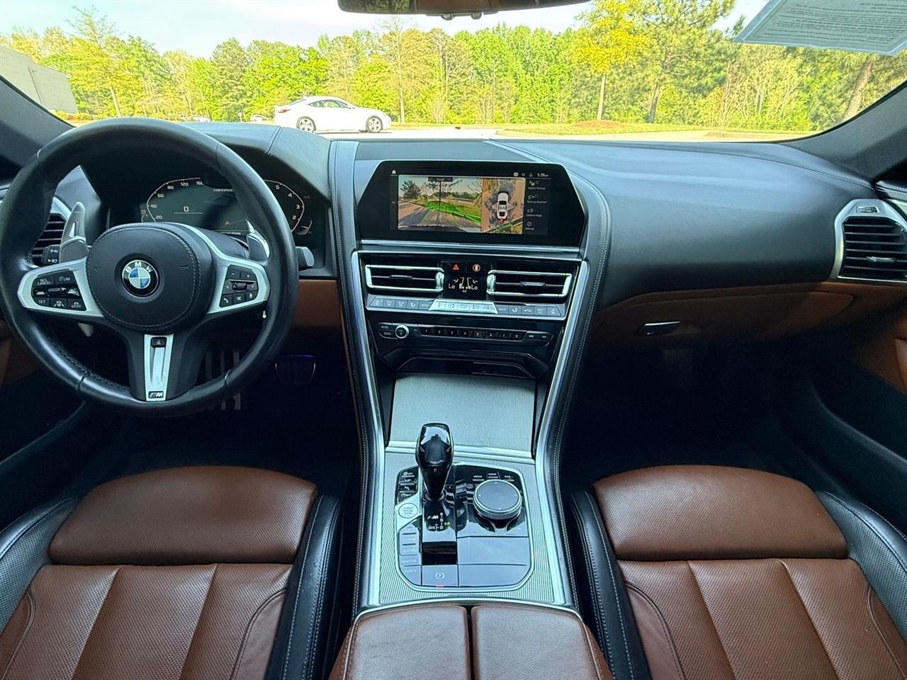BMW 8 Series  2021