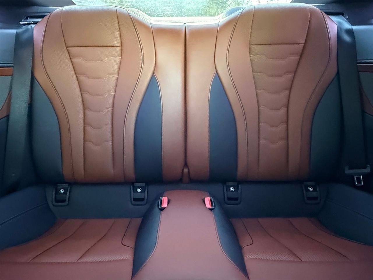 BMW 8 Series  2021