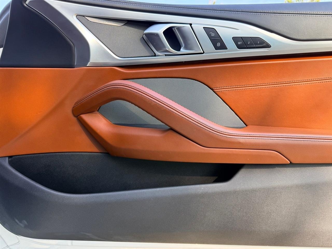 BMW 8 Series  2021