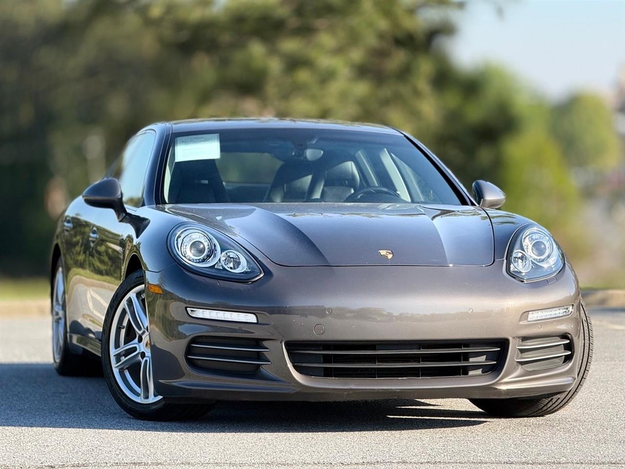 Porsche Panamera  2015