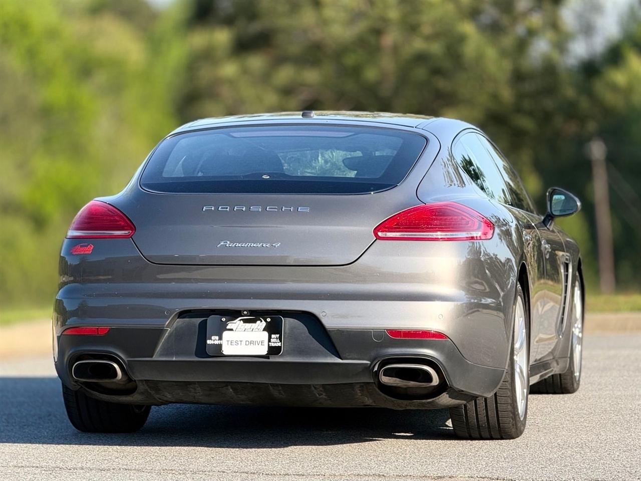 Porsche Panamera  2015