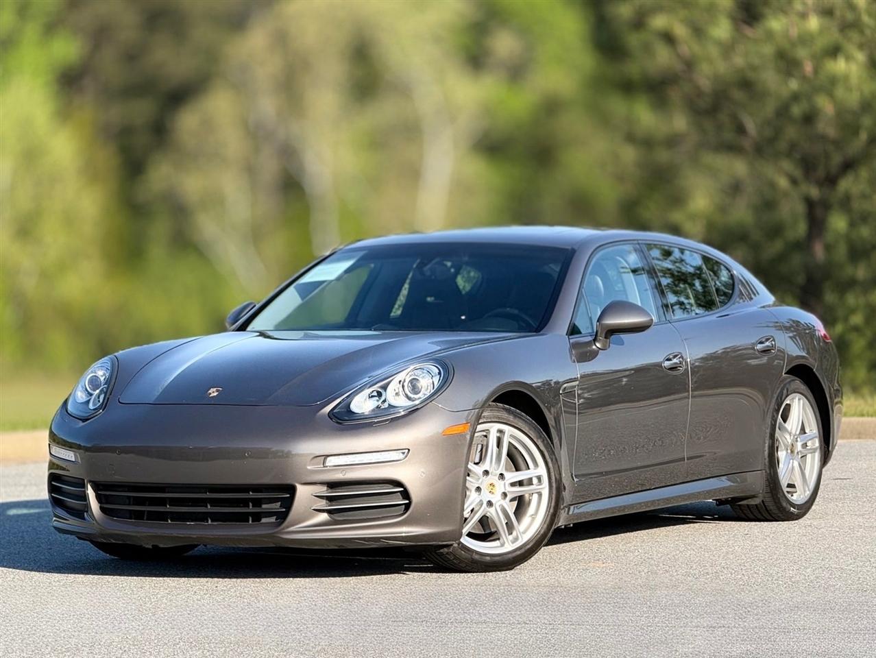 Porsche Panamera  2015