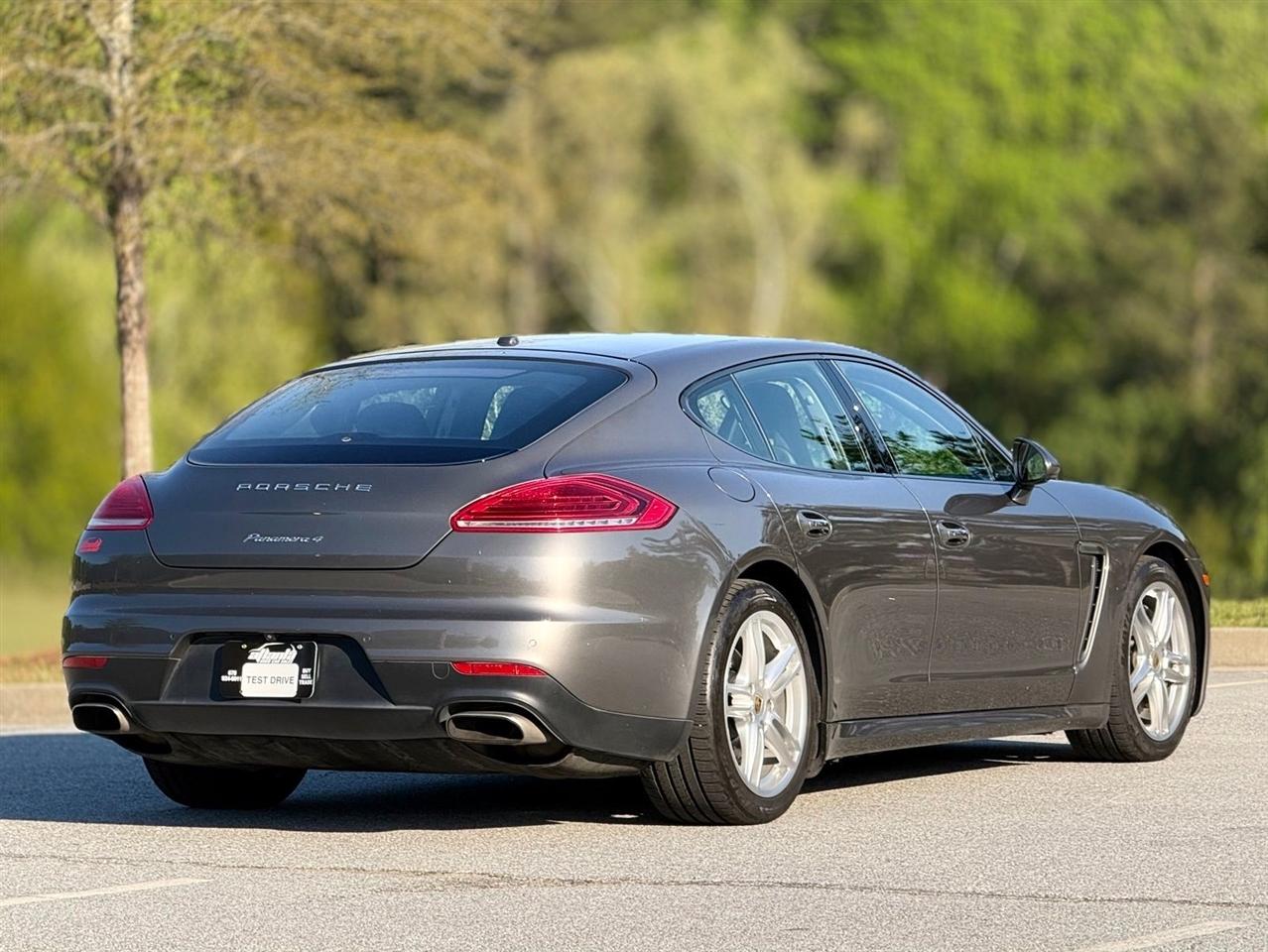 Porsche Panamera  2015