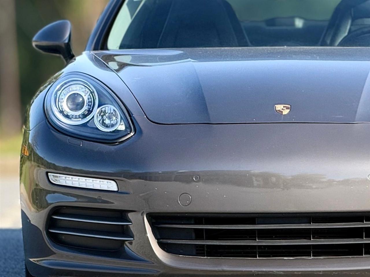 Porsche Panamera  2015