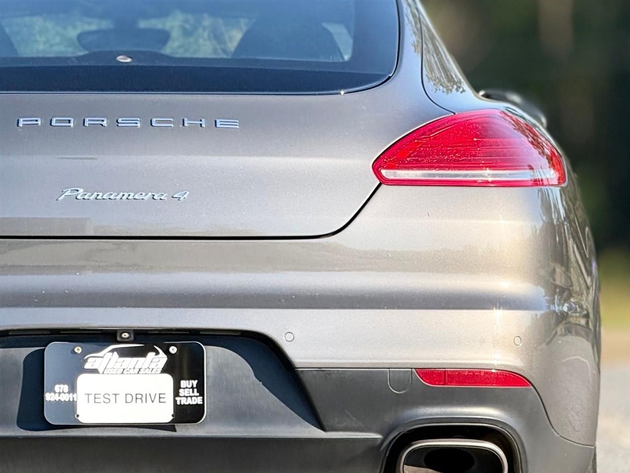 Porsche Panamera  2015