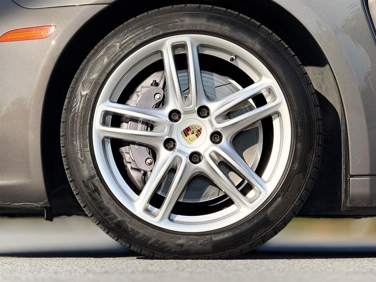 Porsche Panamera  2015