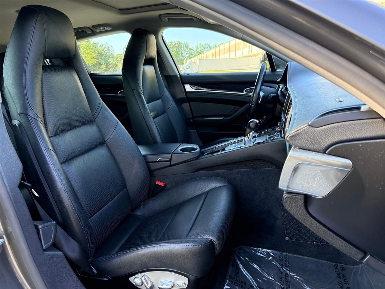 Porsche Panamera  2015