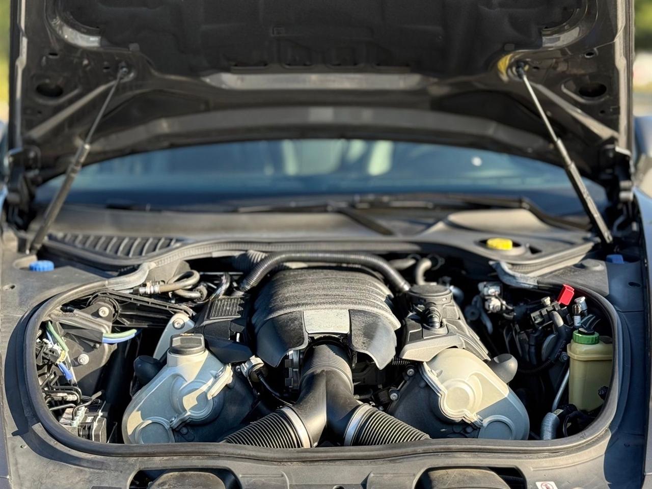 Porsche Panamera  2015