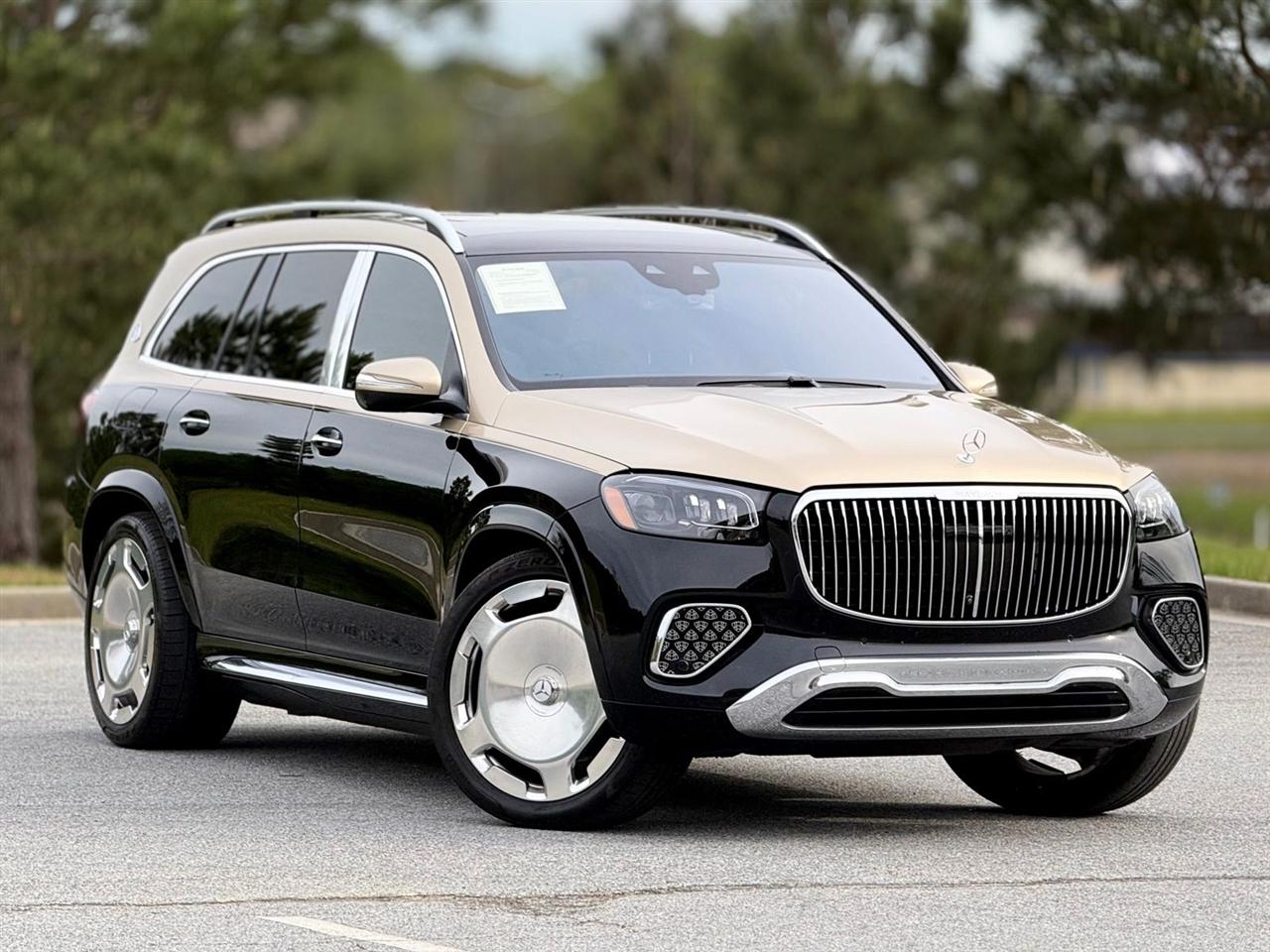 Mercedes-Benz GLS  2024