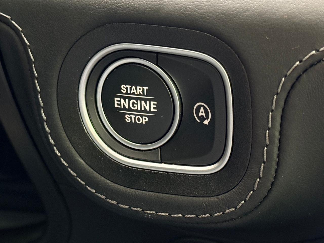 Mercedes-Benz GLS  2024