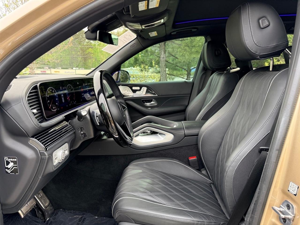 Mercedes-Benz GLS  2024