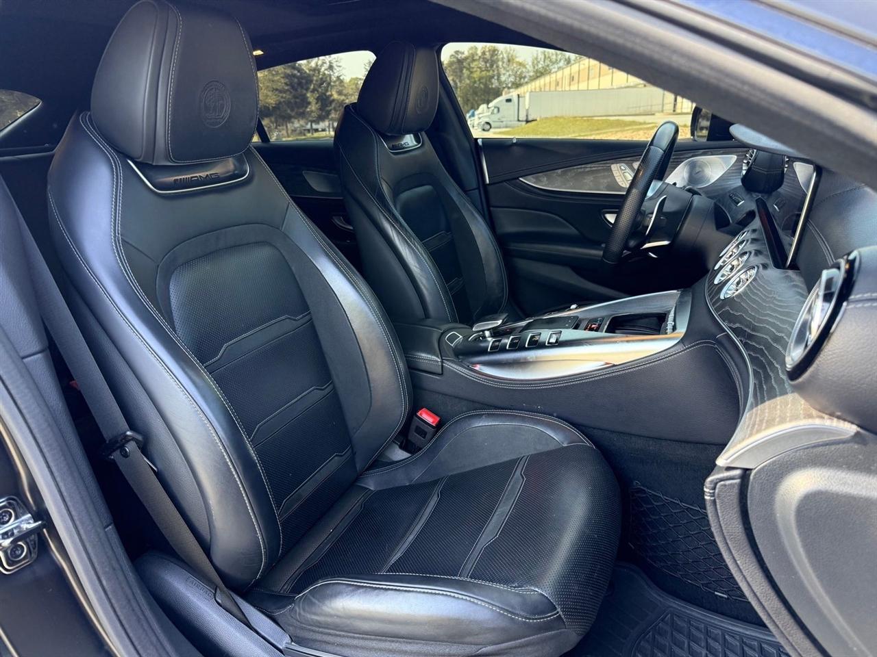 Mercedes-Benz AMG GT  2019