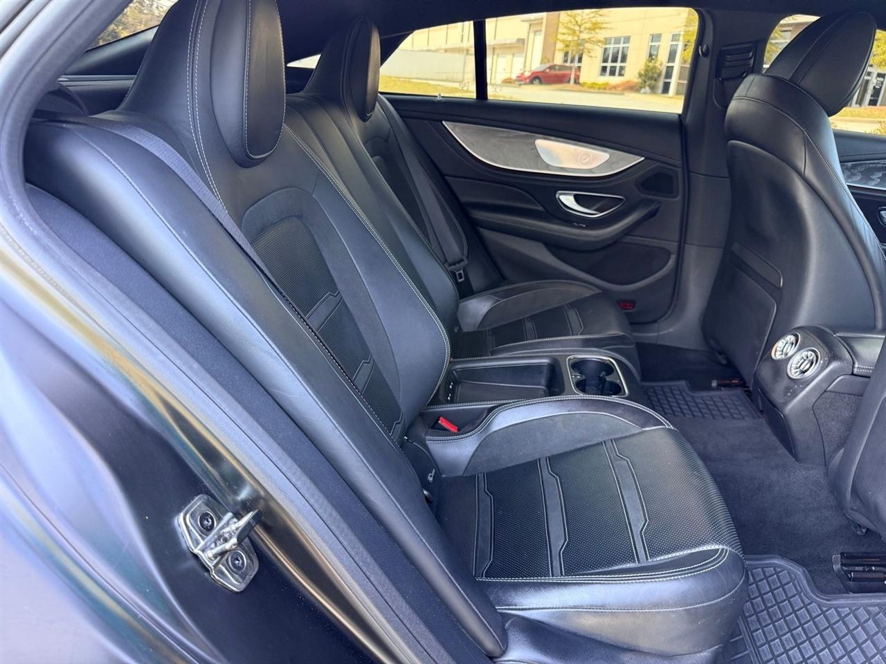 Mercedes-Benz AMG GT  2019