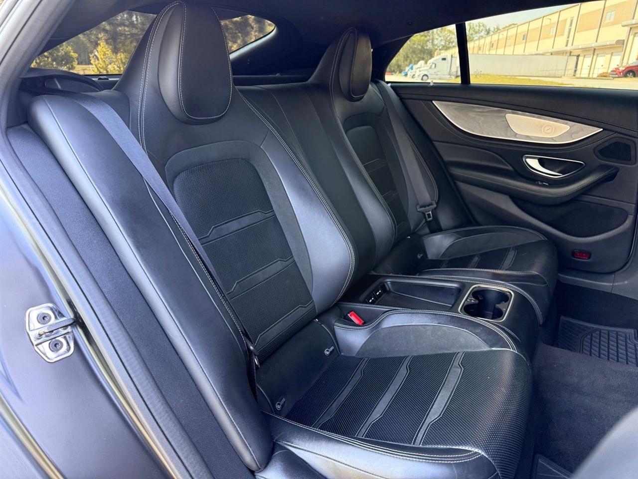 Mercedes-Benz AMG GT  2019