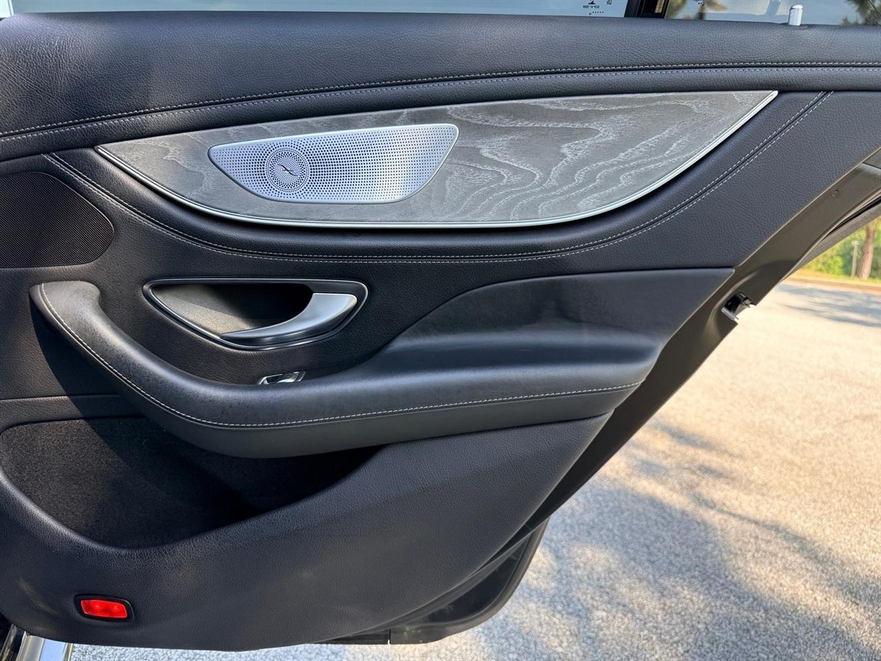 Mercedes-Benz AMG GT  2019