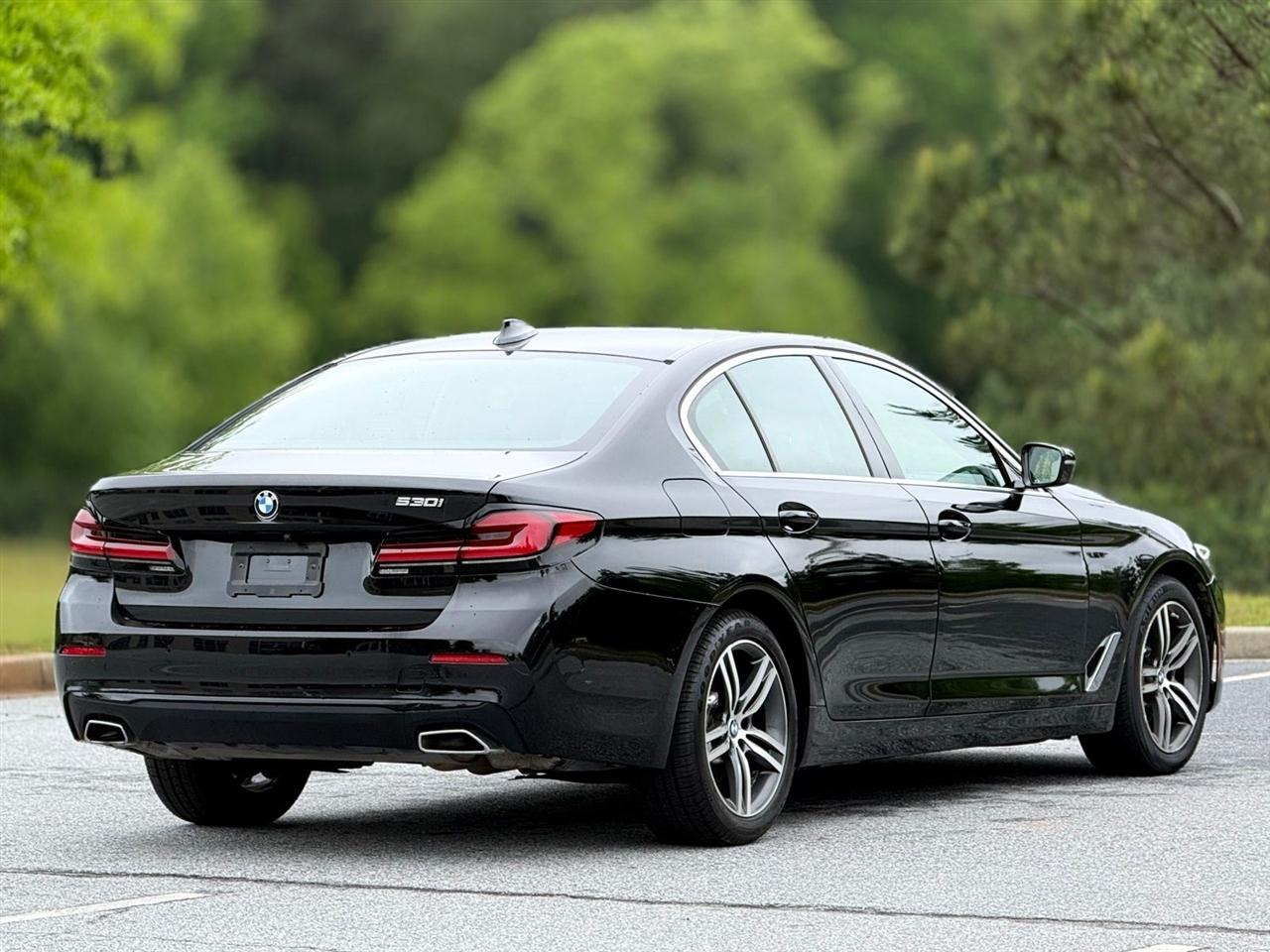 BMW 5 Series  2022