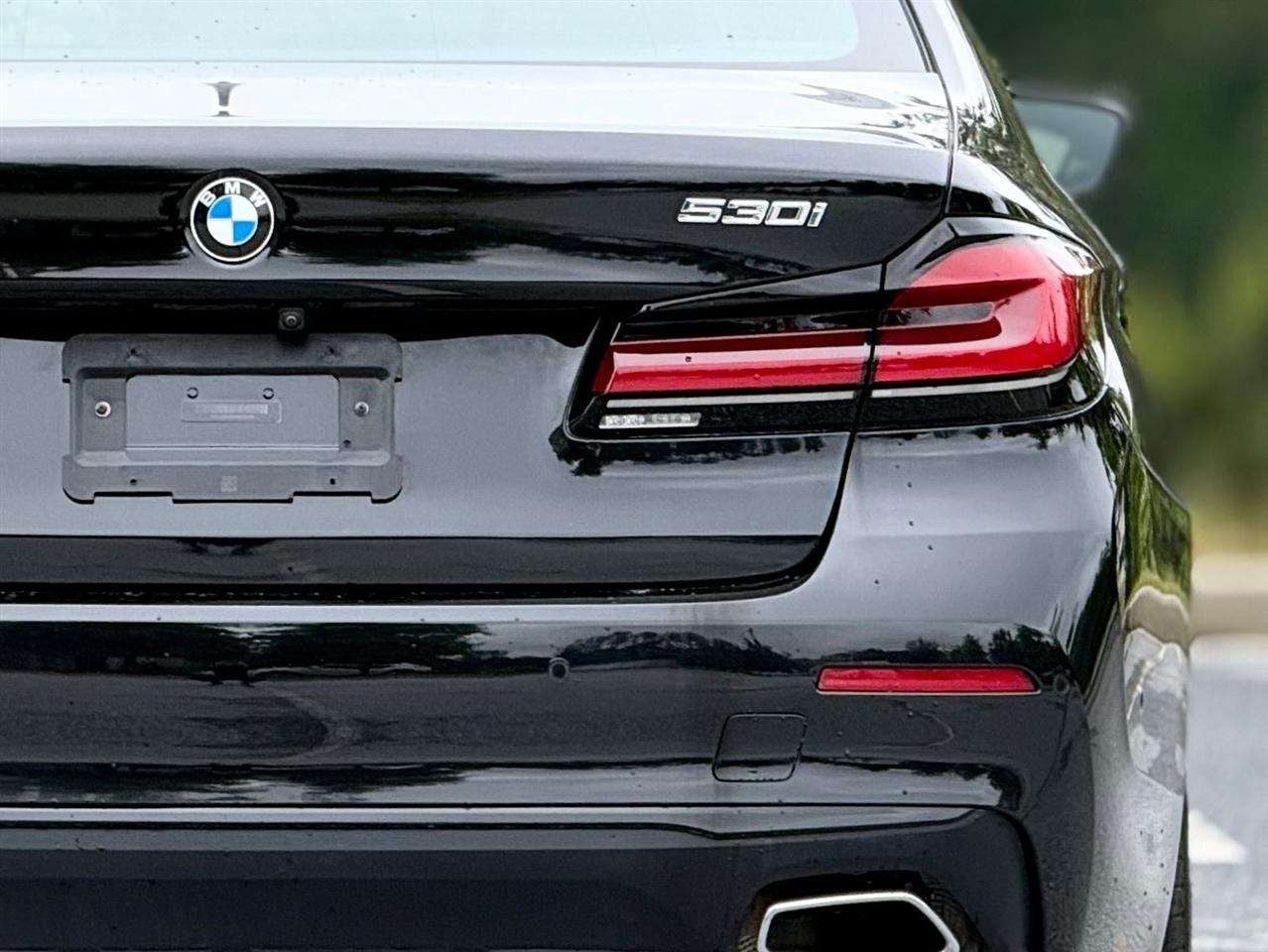 BMW 5 Series  2022
