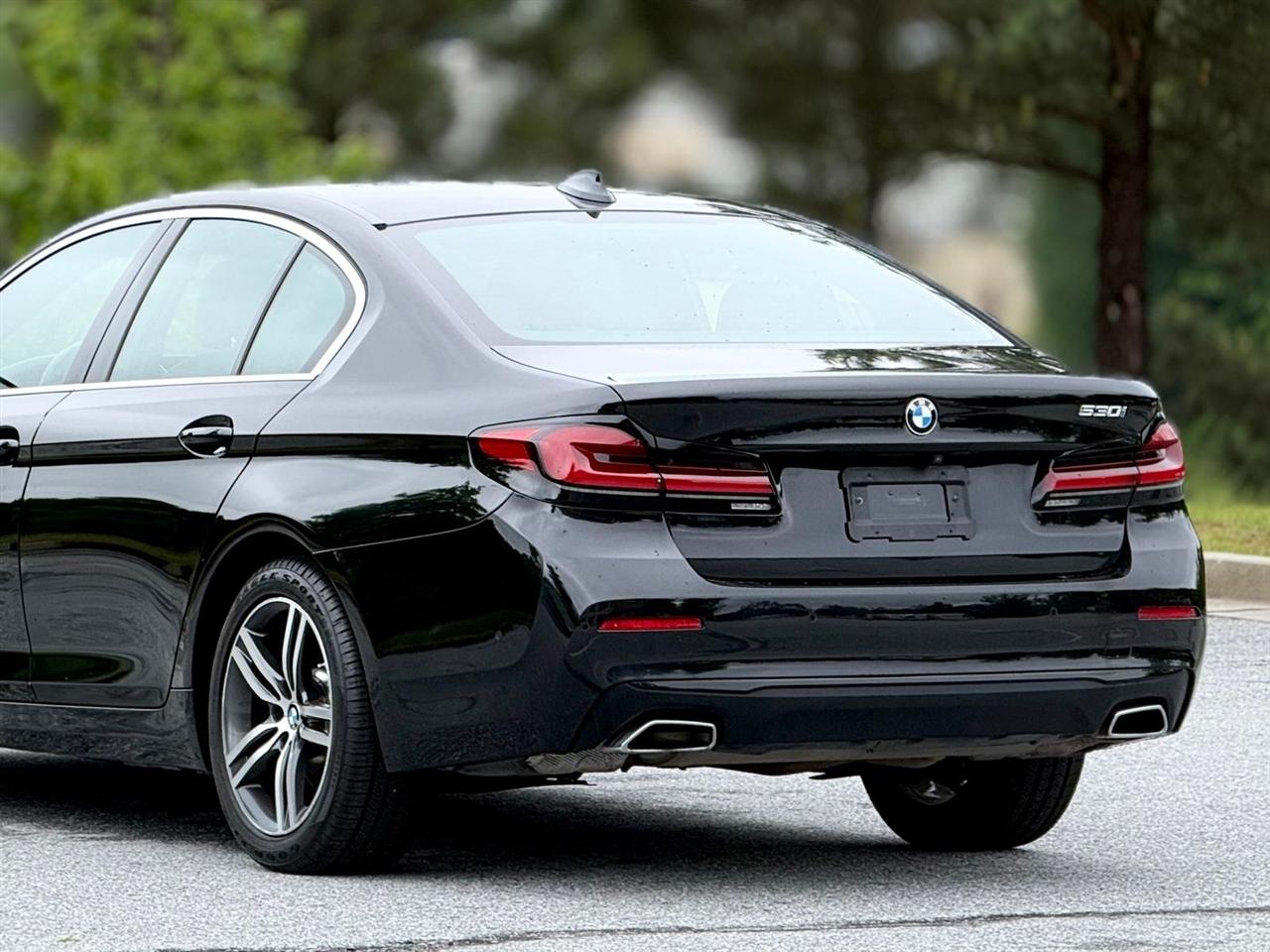 BMW 5 Series  2022