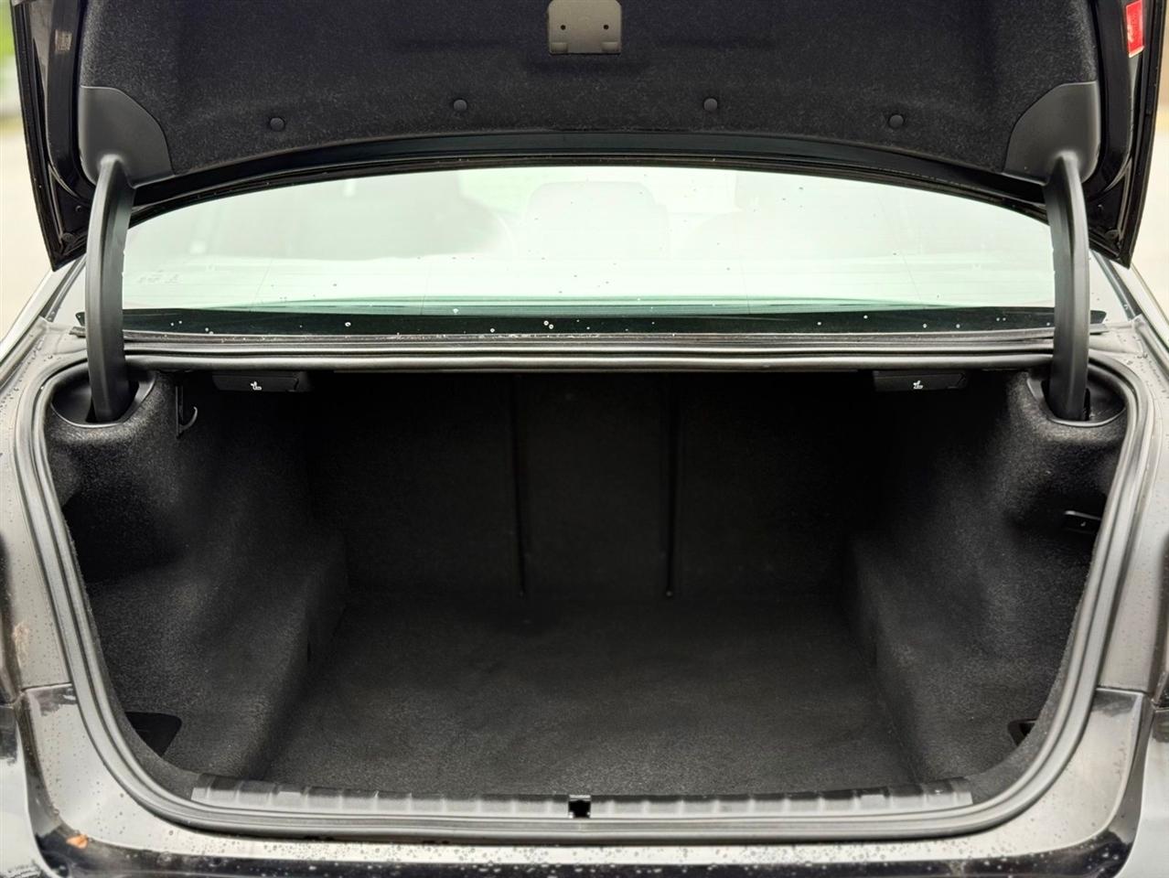 BMW 5 Series  2022