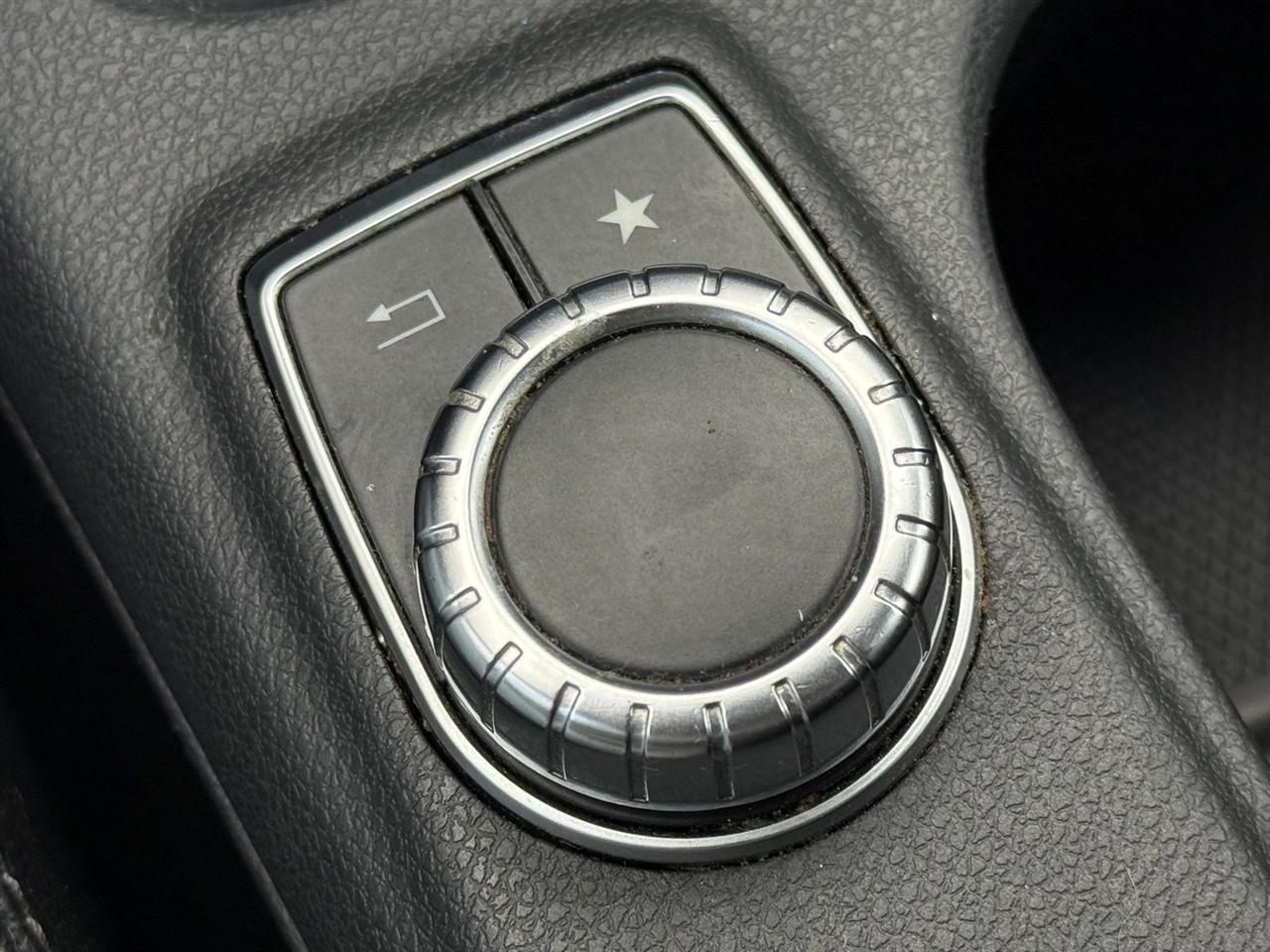 Mercedes-Benz CLA  2018