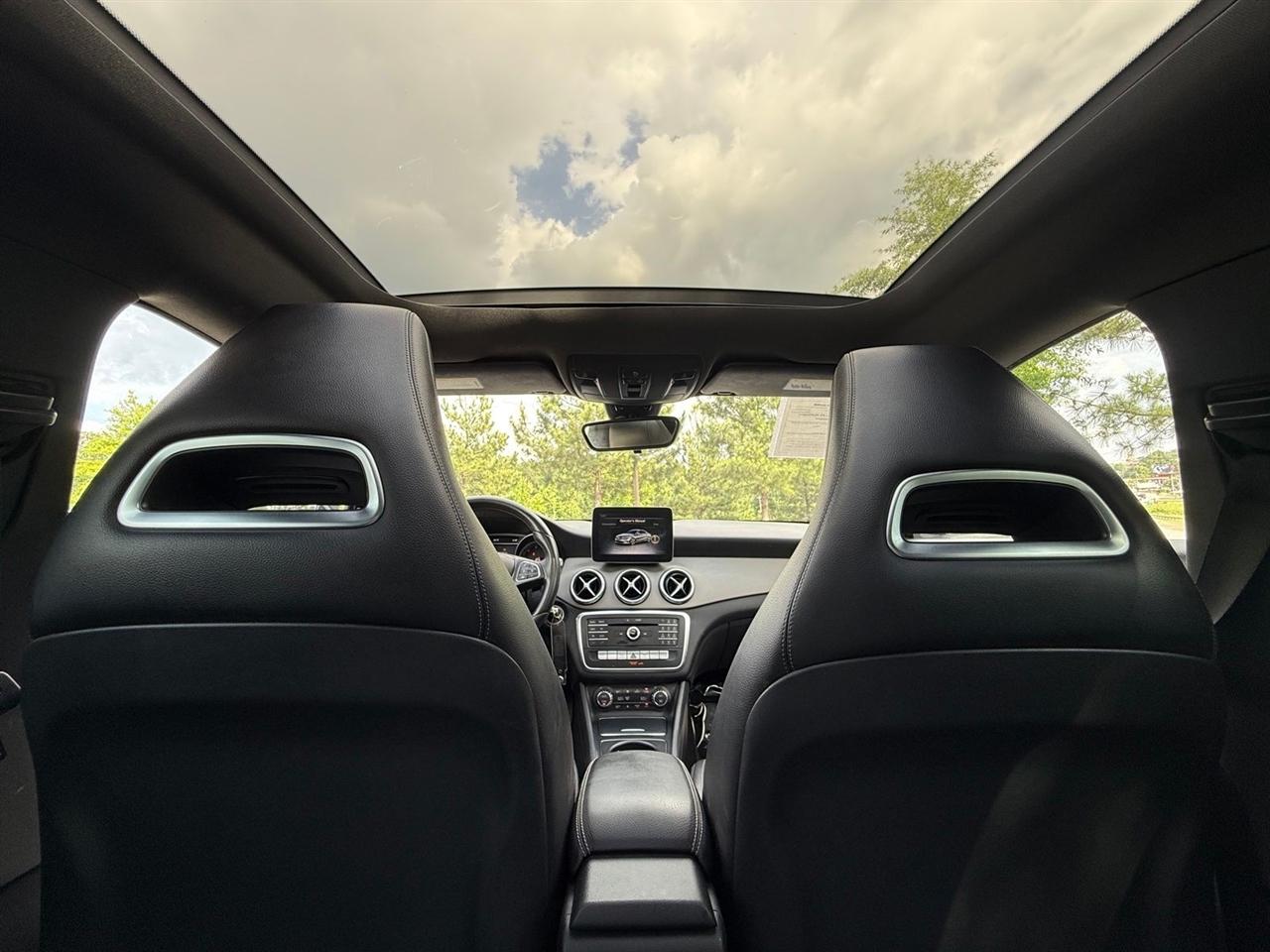 Mercedes-Benz CLA  2018