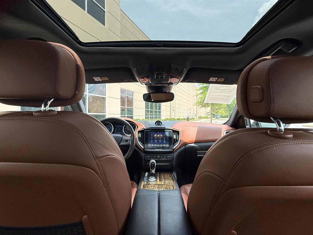 Maserati Ghibli  2017