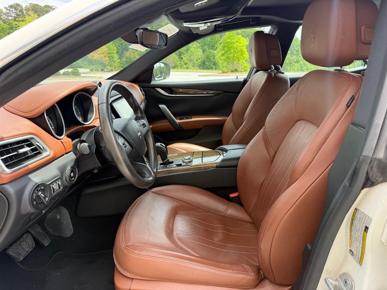 Maserati Ghibli  2017