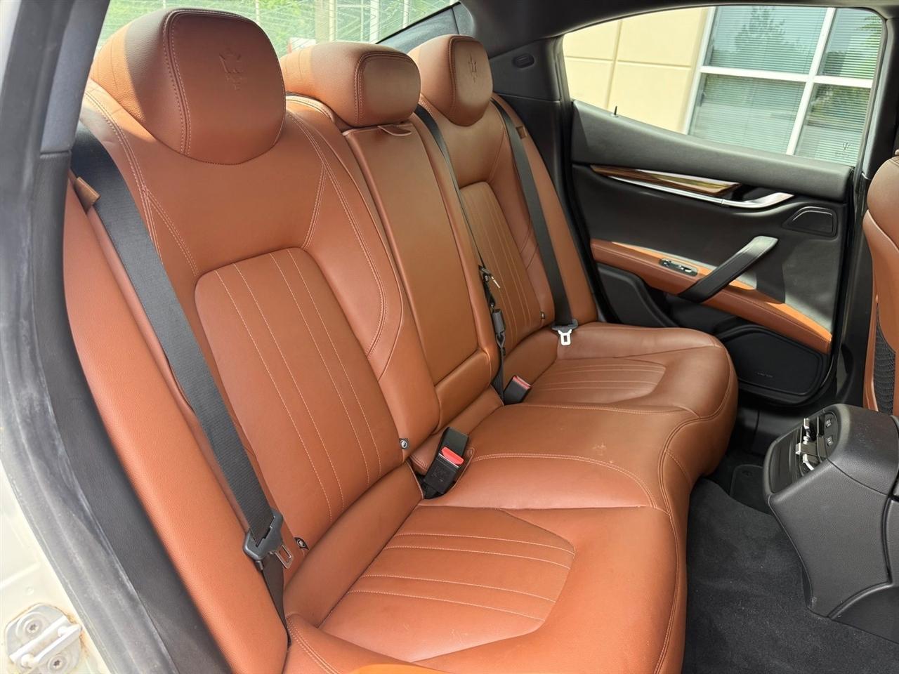 Maserati Ghibli  2017