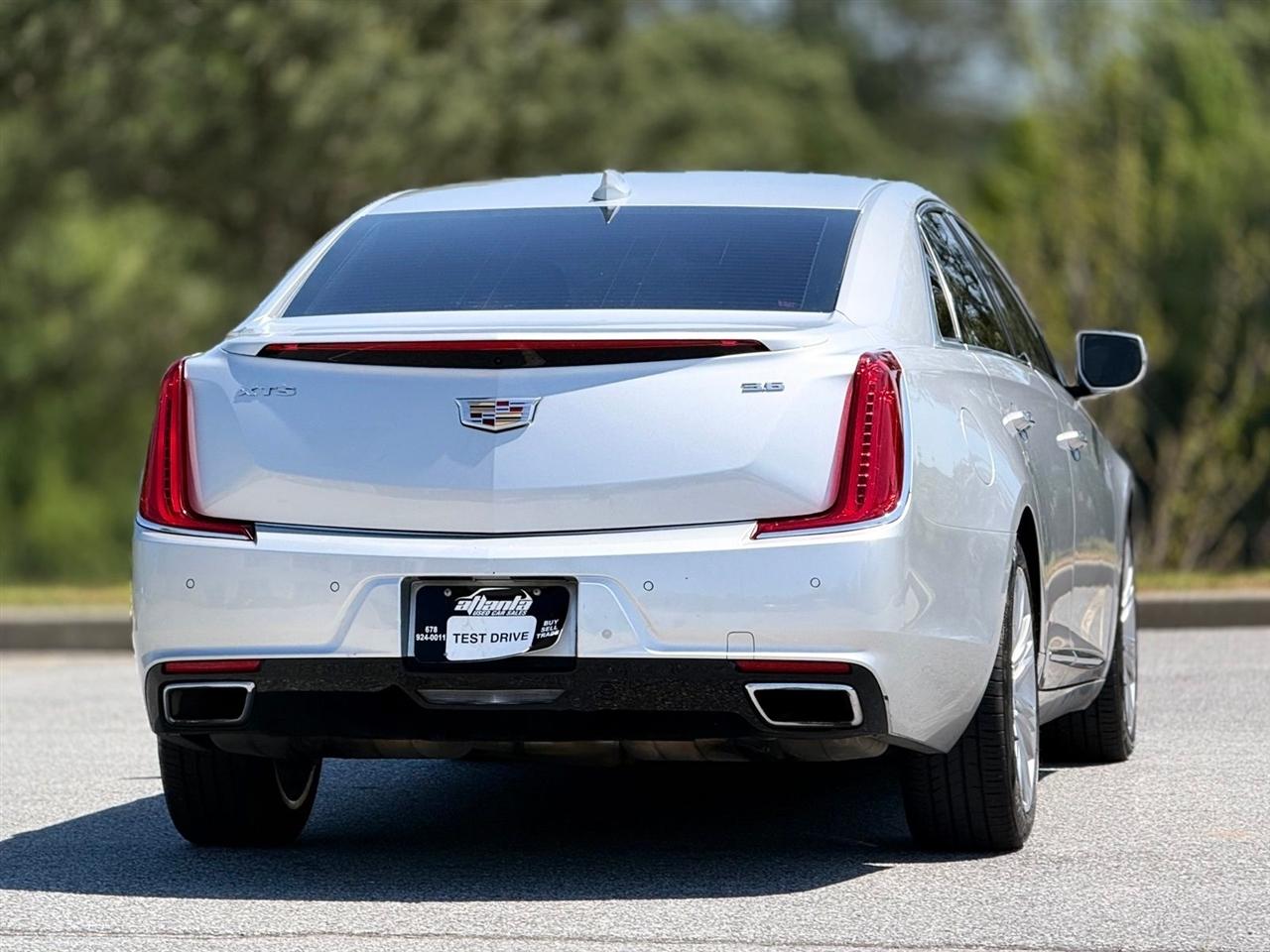 Cadillac XTS  2019