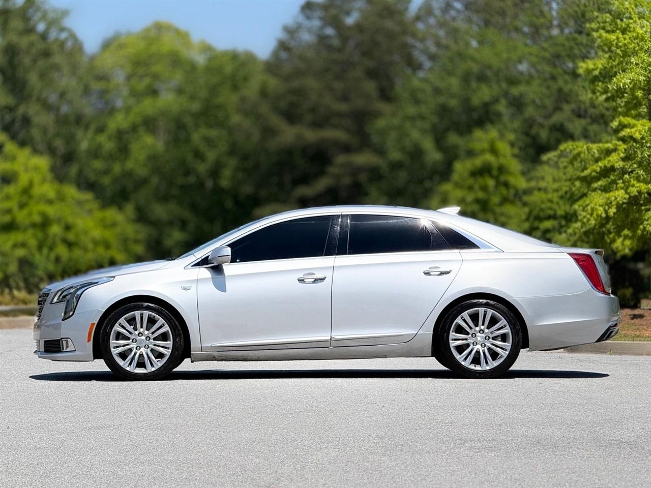 Cadillac XTS  2019