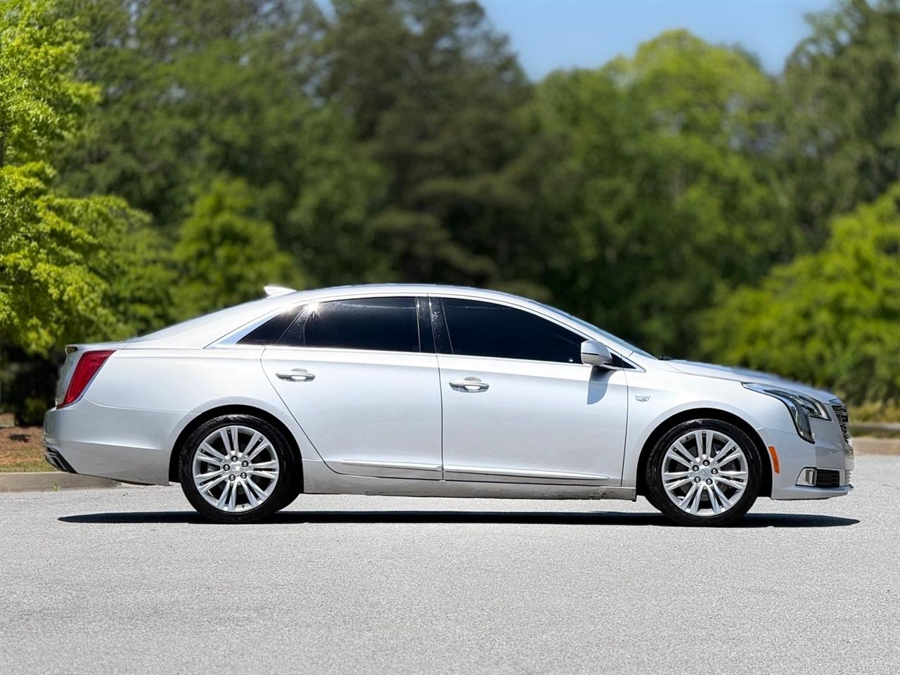 Cadillac XTS  2019