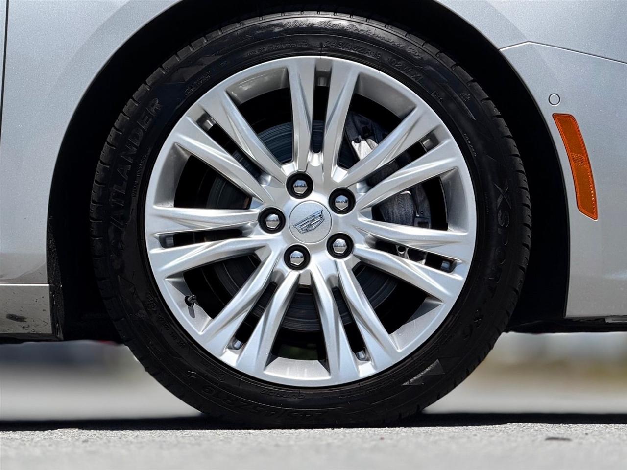 Cadillac XTS  2019
