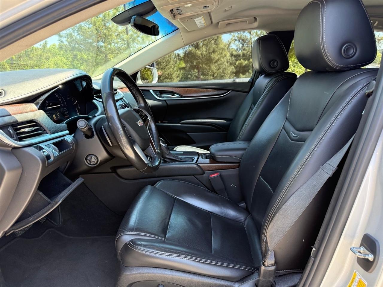 Cadillac XTS  2019