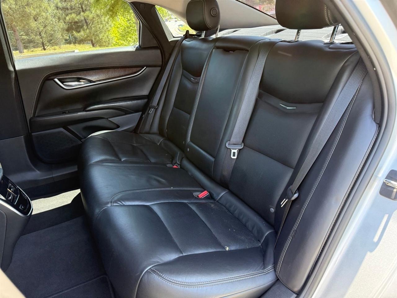 Cadillac XTS  2019